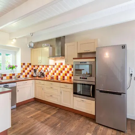 Holiday home Ti Ar Stang By Interhome